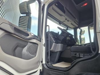 Scania G500 8x4/4 / HMF 50 tm + JIB + WINCH